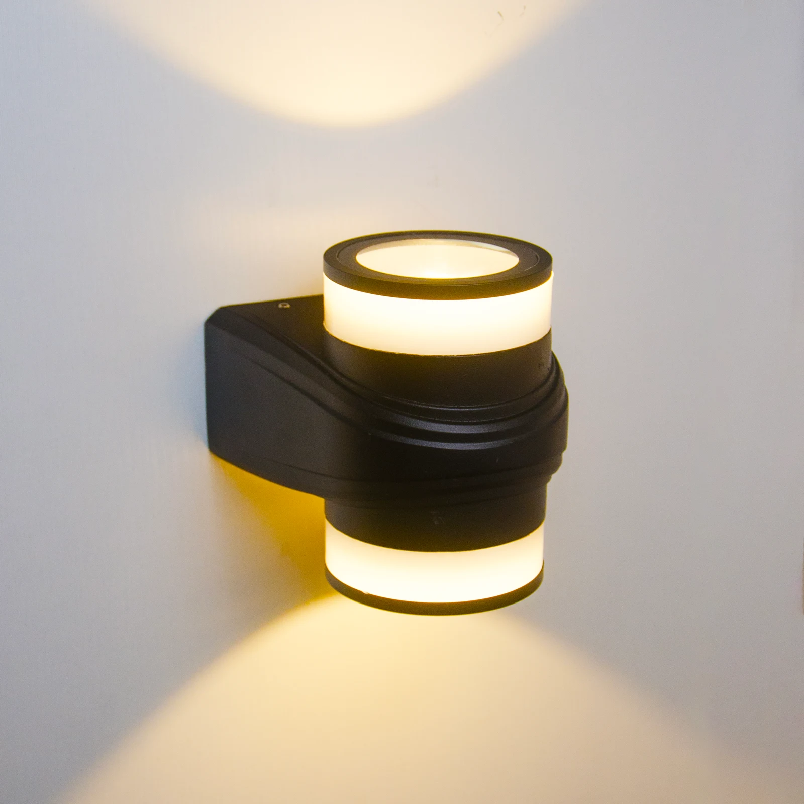 GD-AWX014-2 — Aluminium Outdoor Wall Light