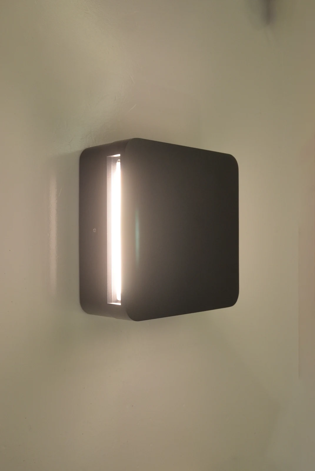 GD-AWX083-1 — Aluminium Outdoor Wall Light