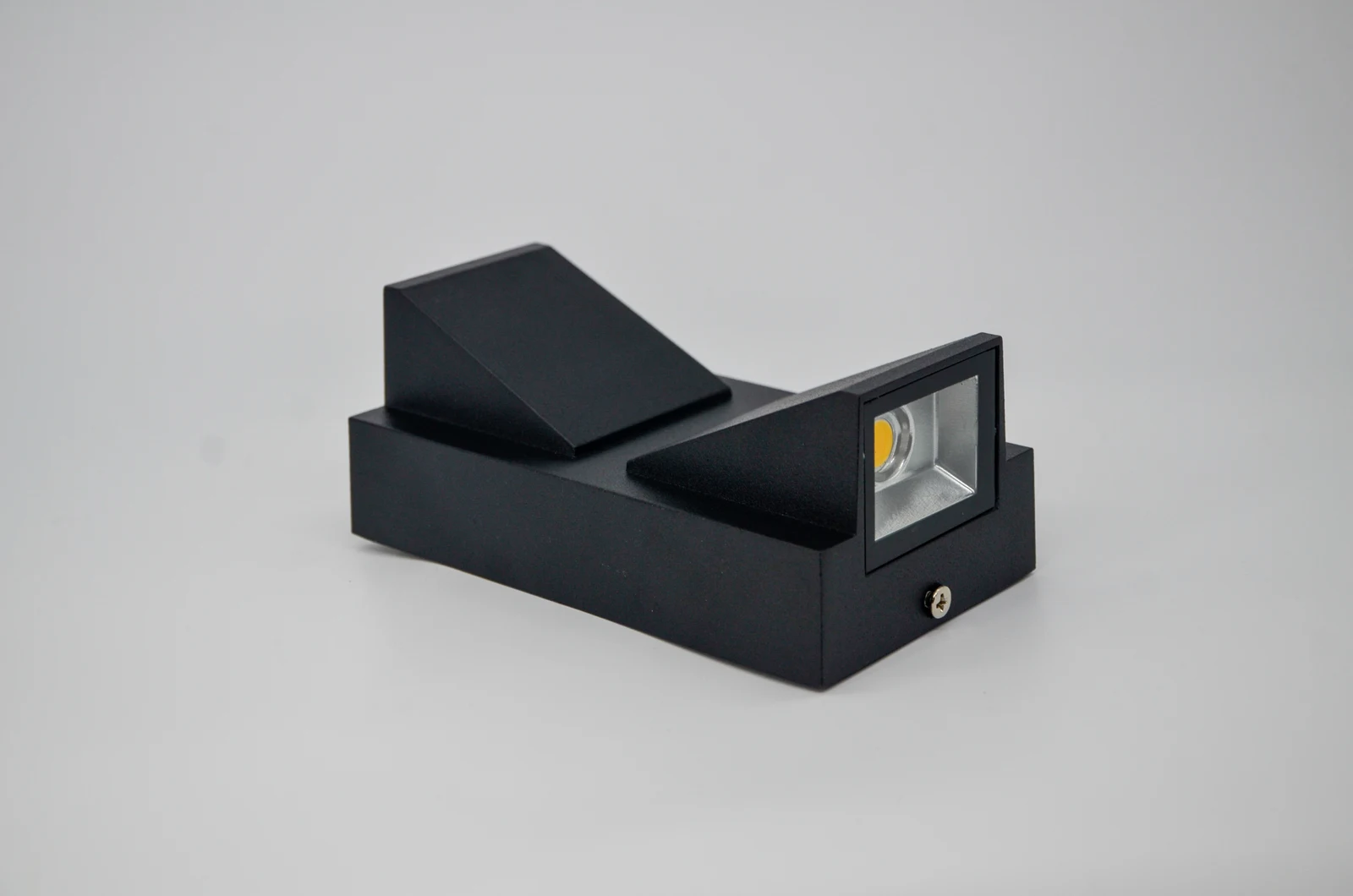 GD-AWX105-2 — Aluminium Outdoor Wall Light