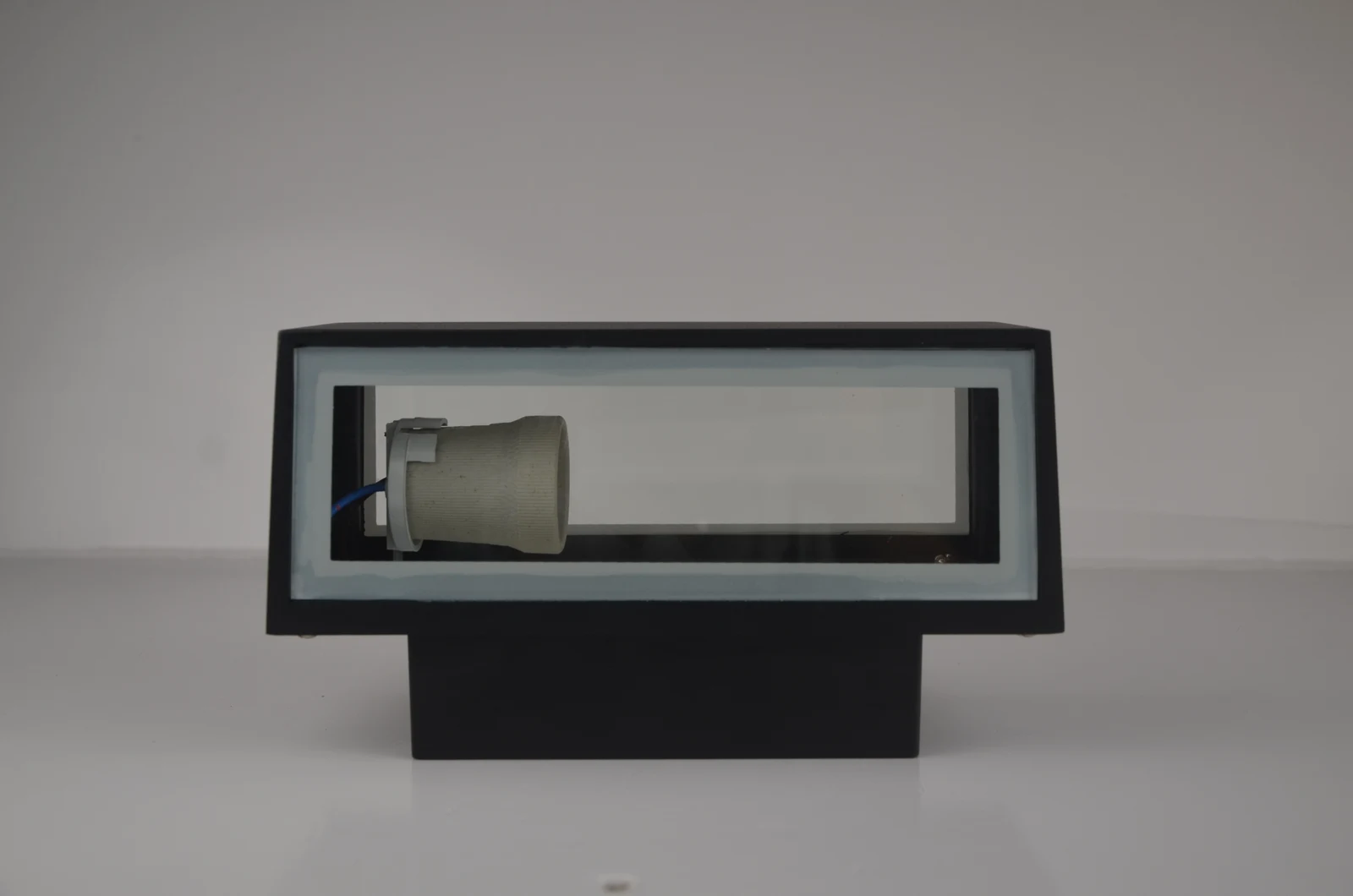 GD-AWX108-1-E27 — Aluminium Outdoor Wall Light