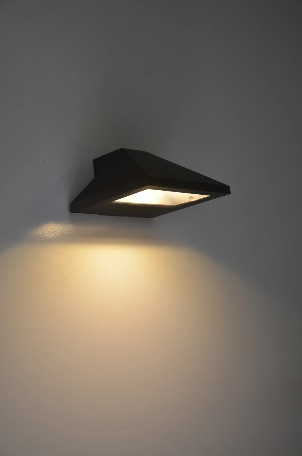 GD-AWX154-1 — Aluminium Outdoor Wall Light