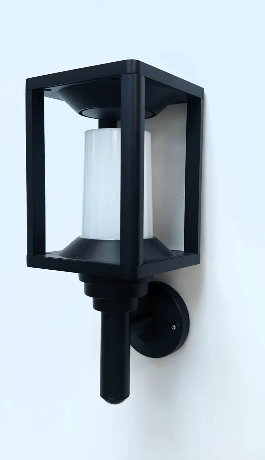 GD-AWX167-7-E27 · Vista del producto encendido