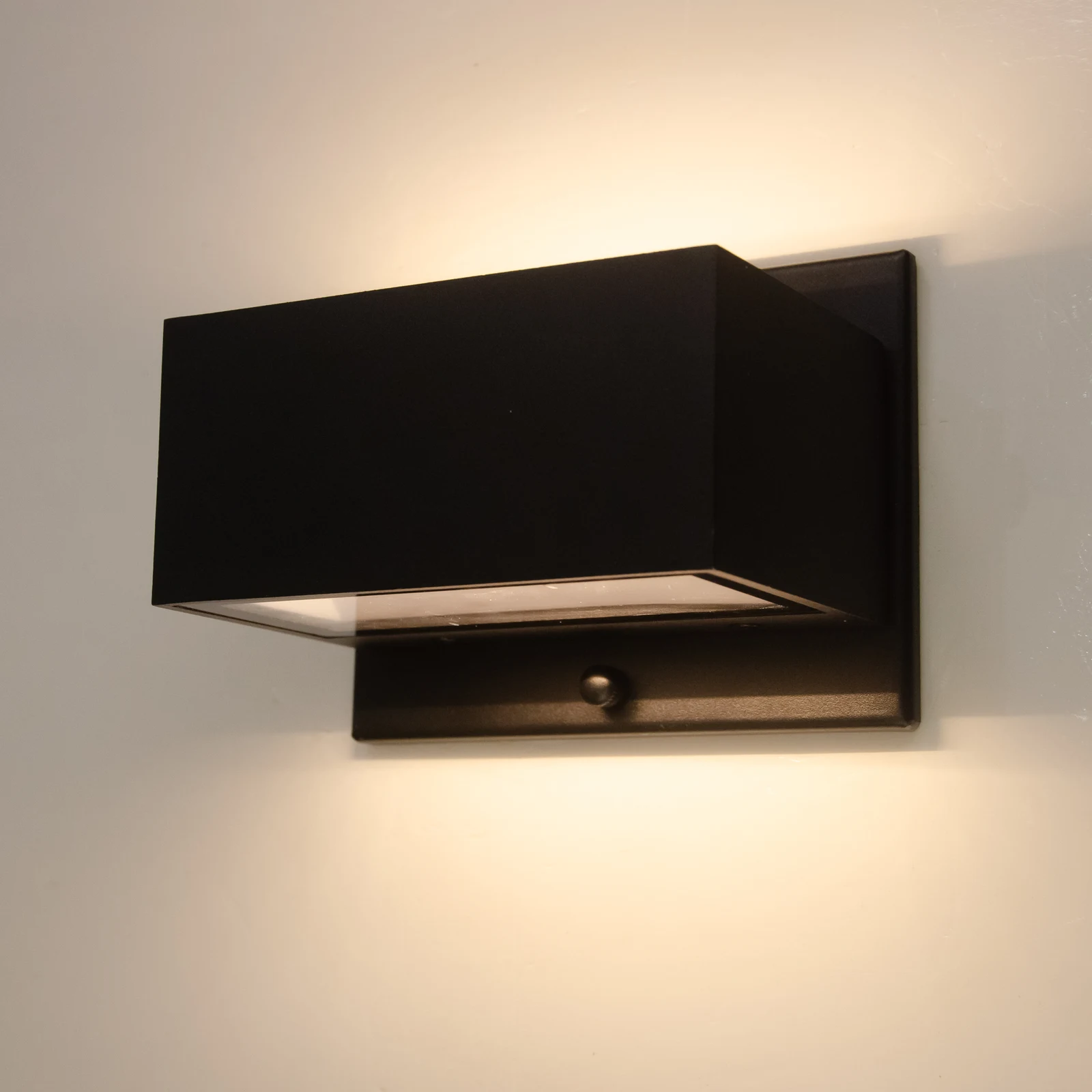 GD-AWX188-1 · Black · Illuminated product reference