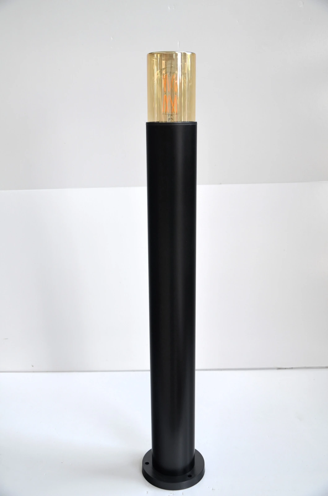 GD-BL28-E27-600 · Black · vista del producto apagado