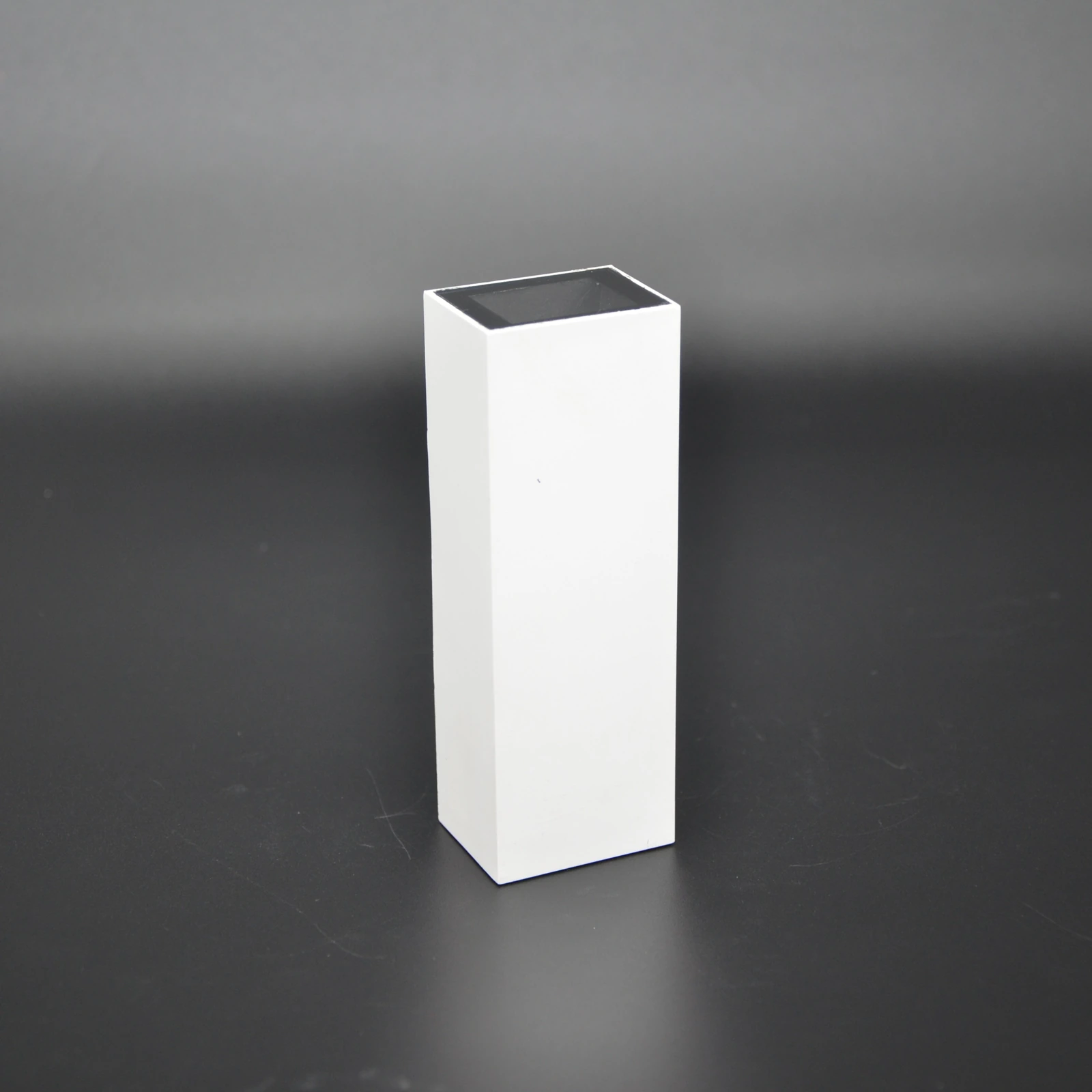 GD-BOX04 · white housing · additional product angle