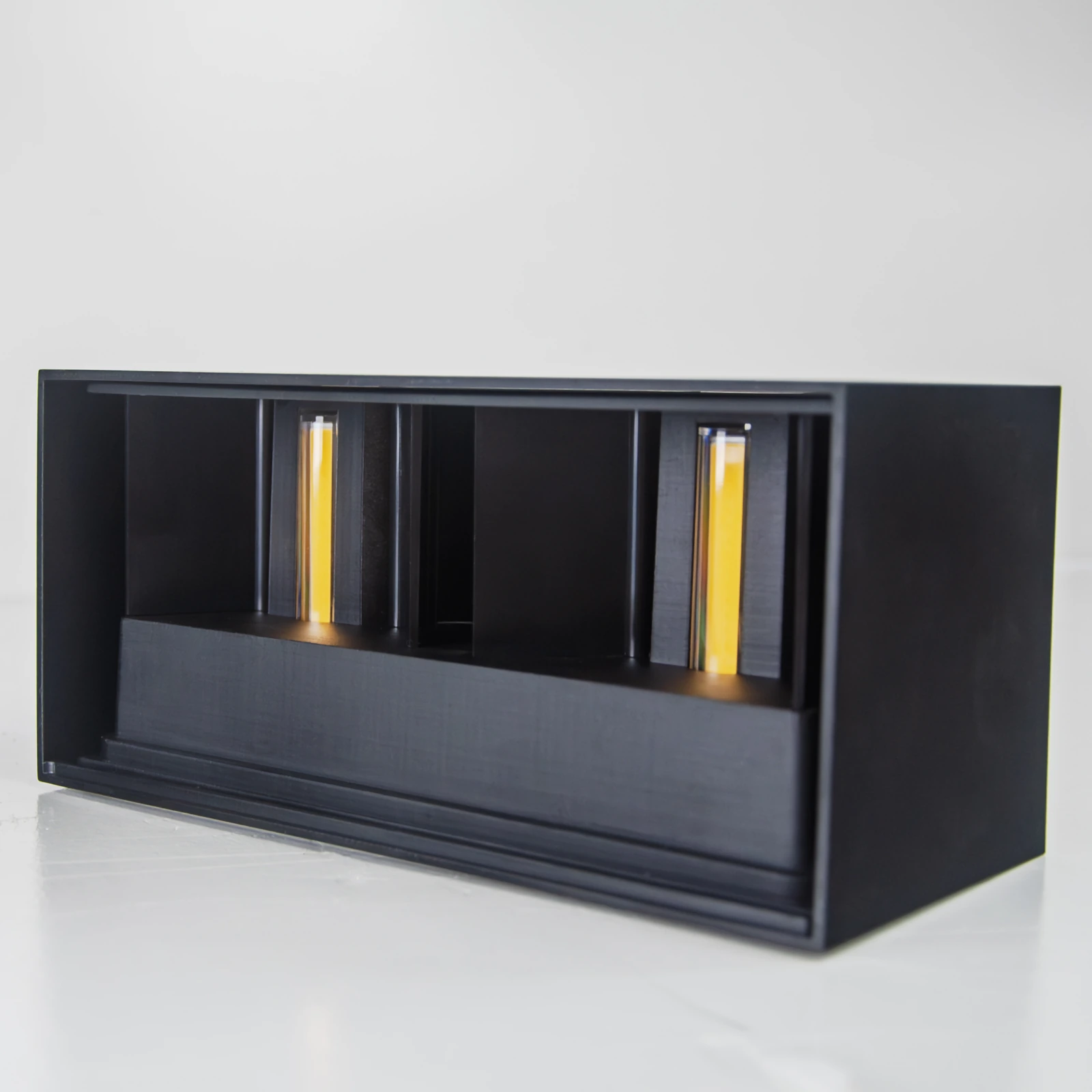 GD-BOX10-2 · black housing · additional product angle