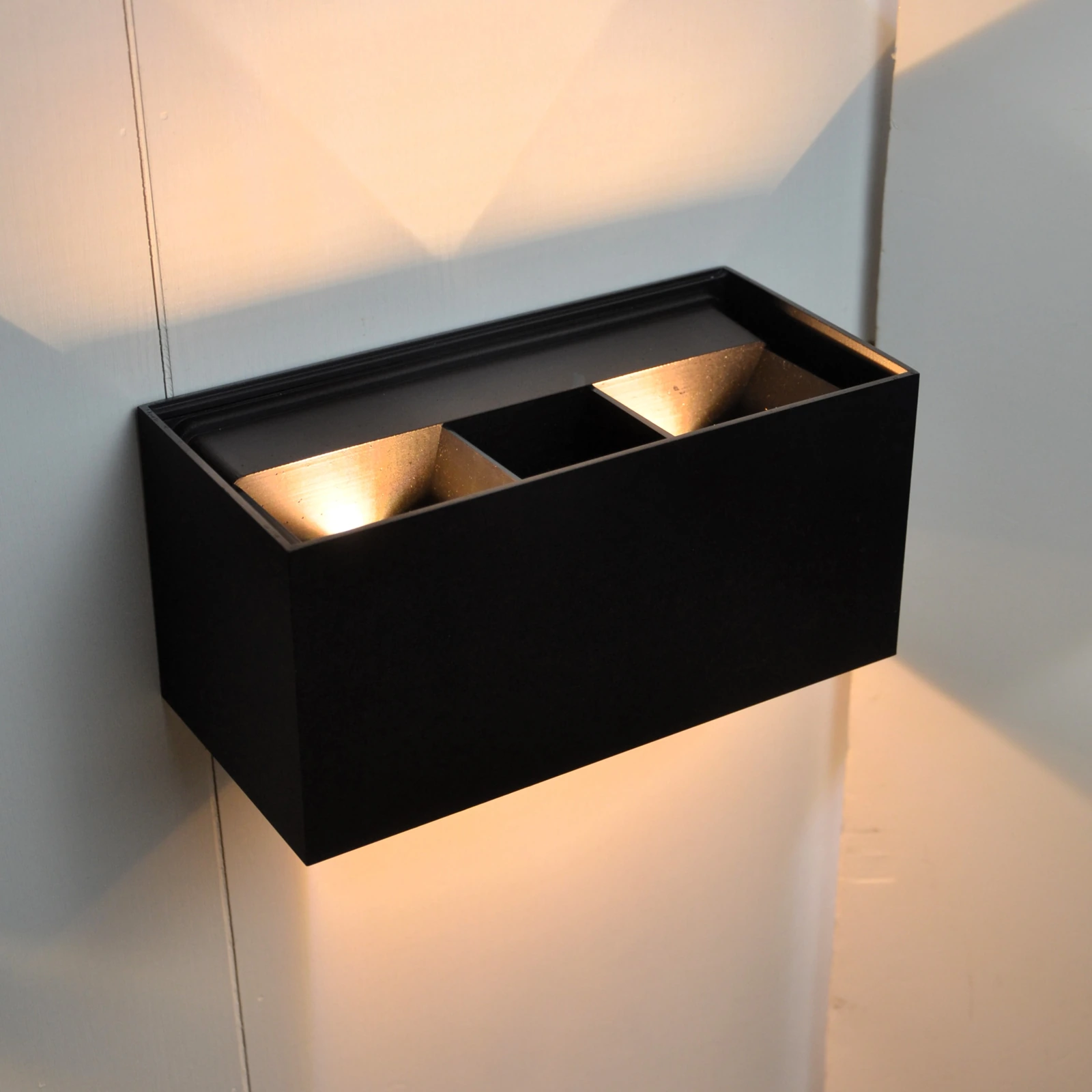 GD-BOX10-2 · black housing · light-on view