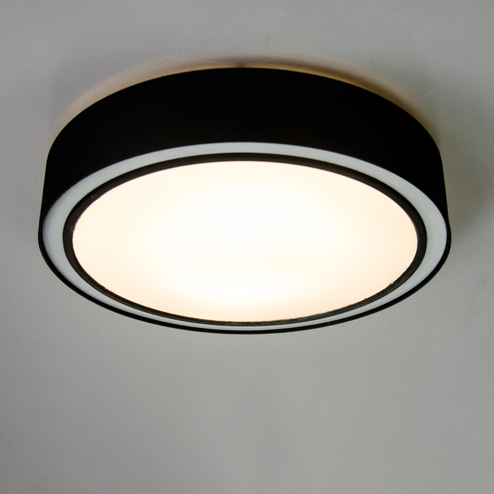 GD-PCL02-300 · black housing · light-on view