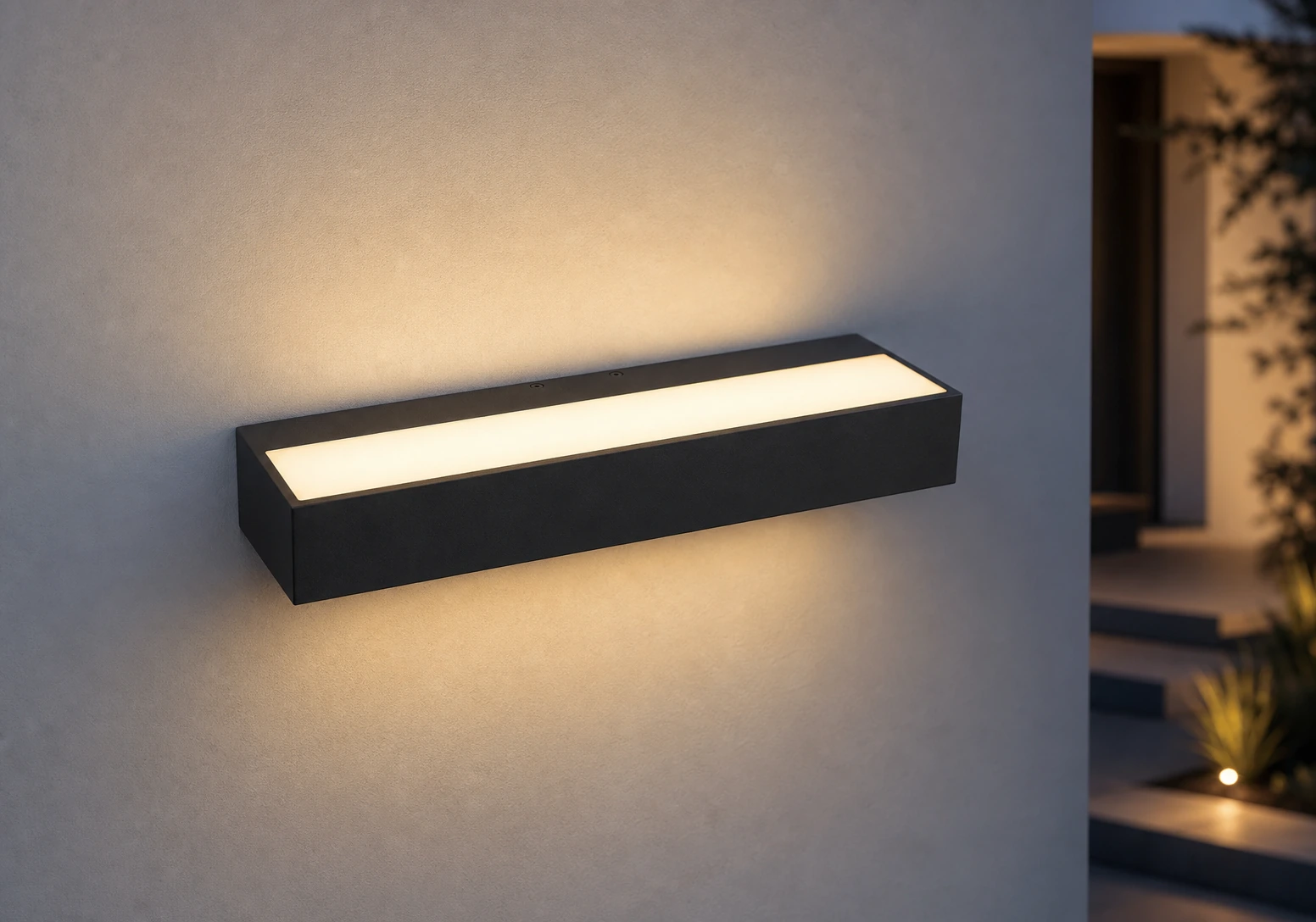 GD-PUD020 · black housing · installed outdoor scene