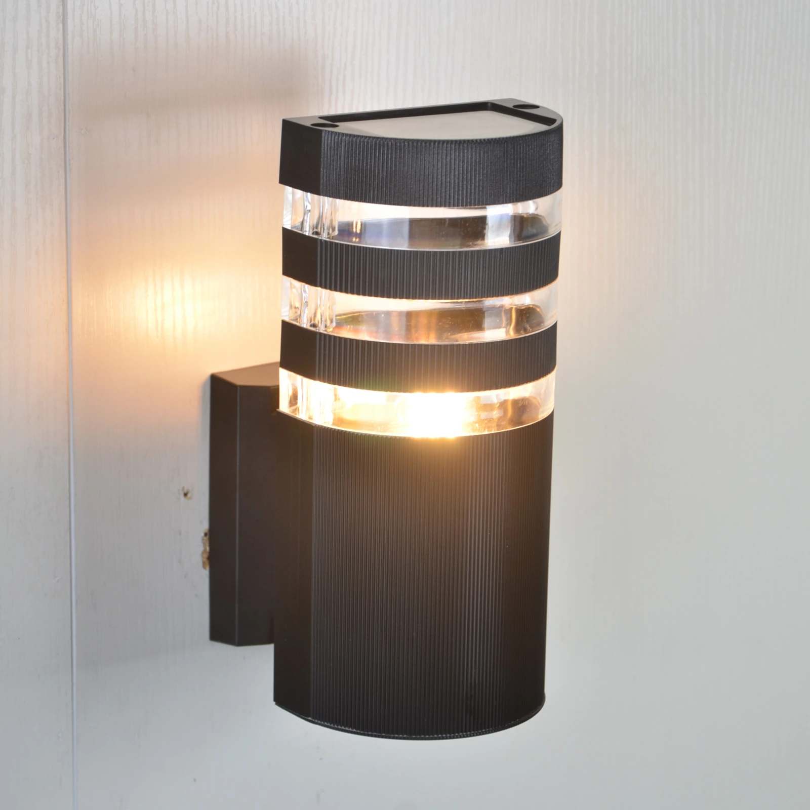 GD-WP37-1-3C · cuerpo negro · vista encendida