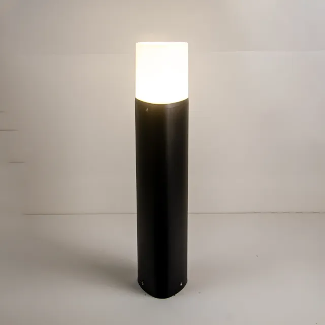 GD-ABX156-4-E27-600 — Square opal-top bollard