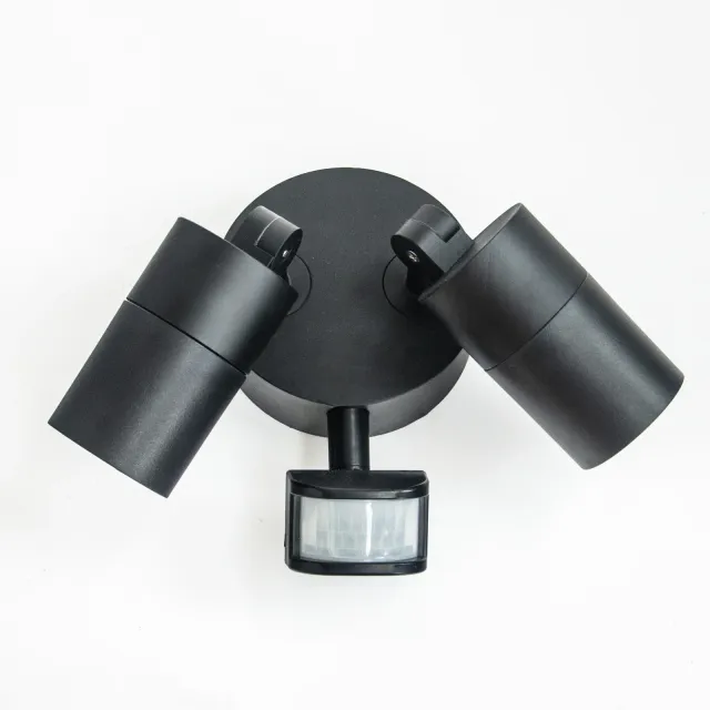 GD-PW044-GU10 — Rotatable Twin-Head GU10 Wall Light