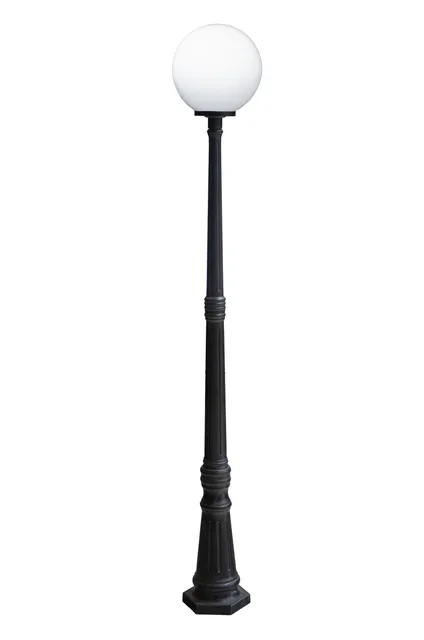 GD001-B-250-B-210-1H — Globe Post Light