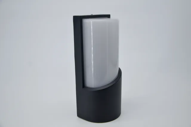 GD-AWY43-E27 — Shielded cylindrical wall light