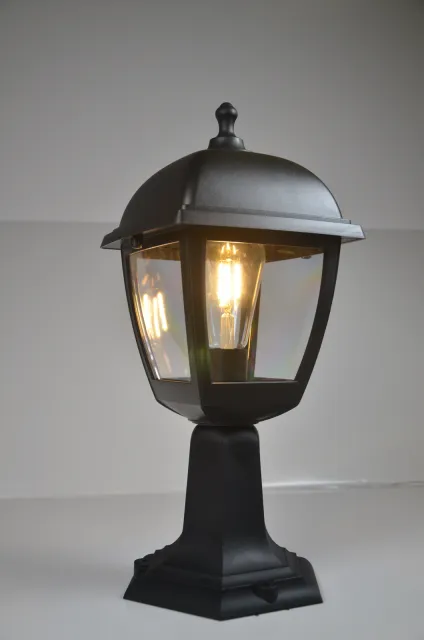 GD-BL08-E27-40 — Decorative Pedestal Lantern