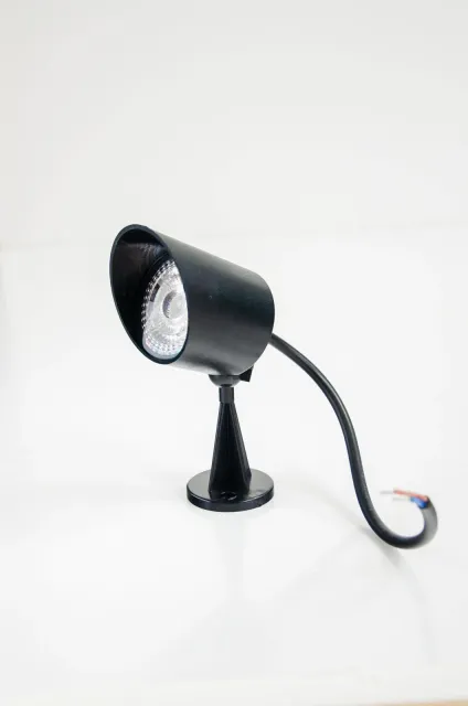 GD-PSB01-5W — Base-Mounted LED Garden Spotlight